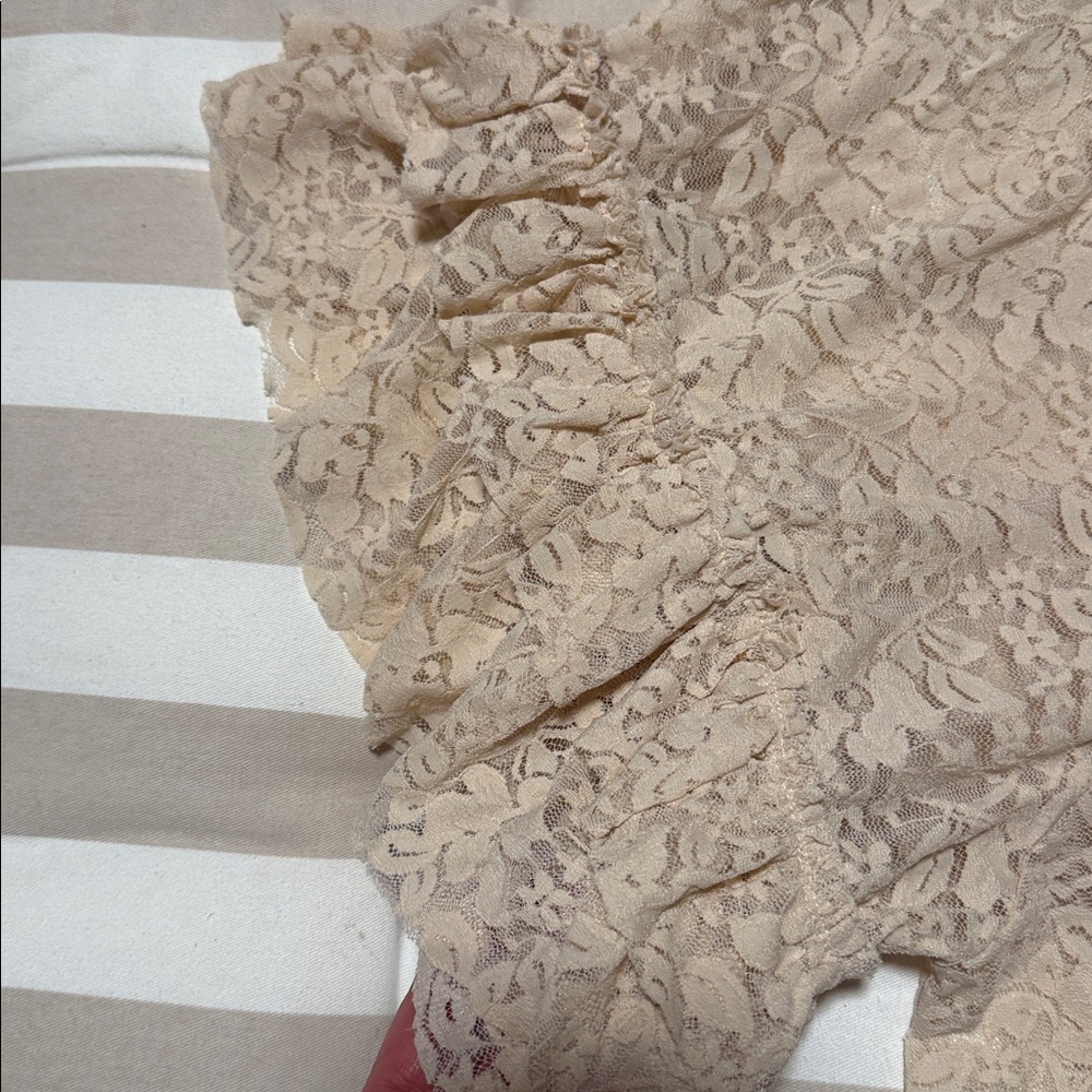 Lace ruffle sleeve tunic/dress - Picture 6 of 8